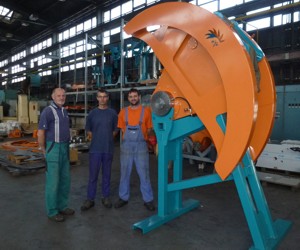 Dual blade diamond rocksaw ready to ship to Canada